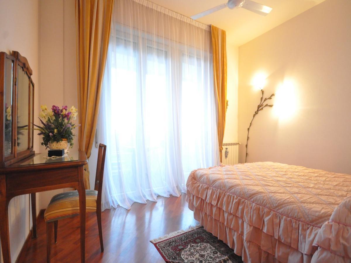 Miramare Apartment Cesenatico Ngoại thất bức ảnh